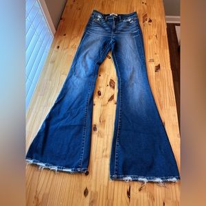 Women’s Buckle BKE brand flare jeans. Size 27